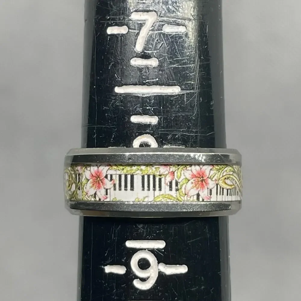 Music Lover Floral Keyboard Piano Treble Clef Stainless Steel Band Ring Sz 8.25